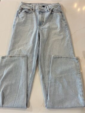 American Eagle Outfitters Light Wash Straight Leg Jeans